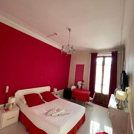 Authentic By Balladins, Le Carre D'aix 酒店