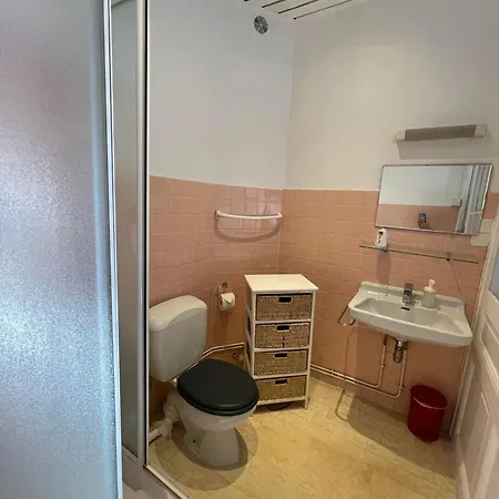 Authentic By Balladins, Le Carre D'aix 2*