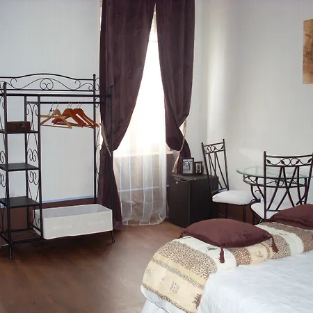 Authentic By Balladins, Le Carré D'aix Hotel 2*