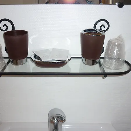 Authentic By Balladins, Le Carré D'aix 2*