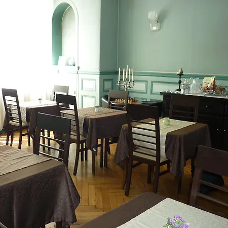 Authentic By Balladins, Le Carre D'aix מלון