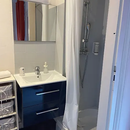 מלון Authentic By Balladins, Le Carre D'aix