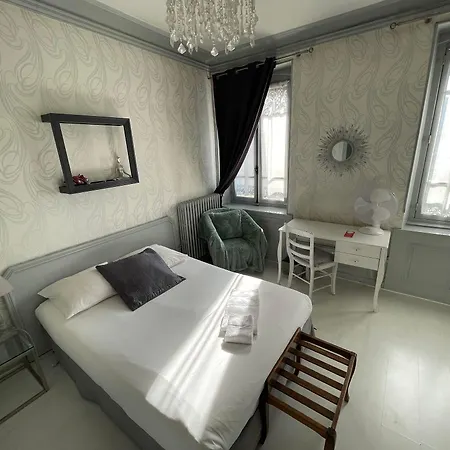 Authentic By Balladins, Le Carre D'aix 酒店 2*