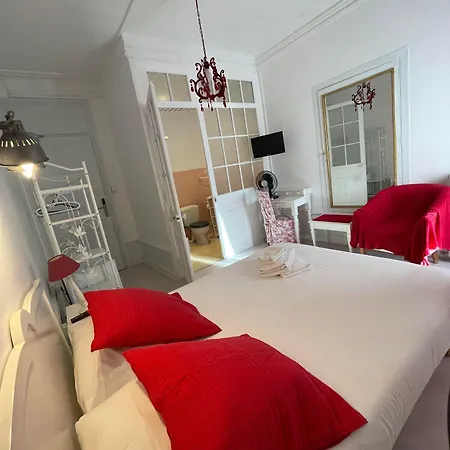 Authentic By Balladins, Le Carre D'aix 2* אקס-לה-באינס