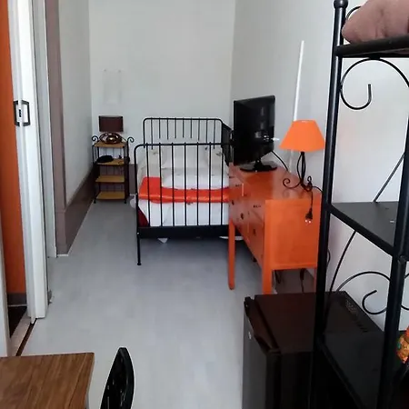 Authentic By Balladins, Le Carre D'aix 2*