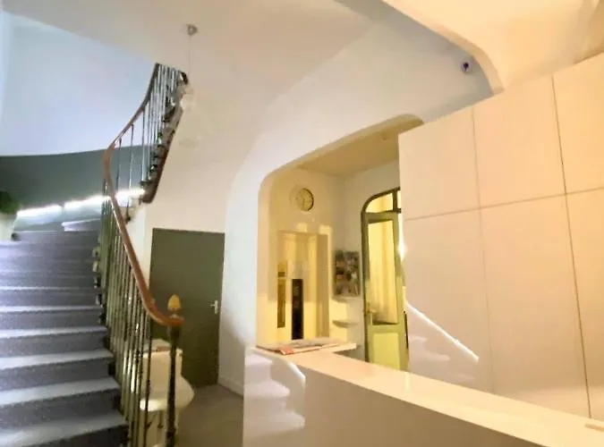 Authentic By Balladins, Le Carre D'aix 2*