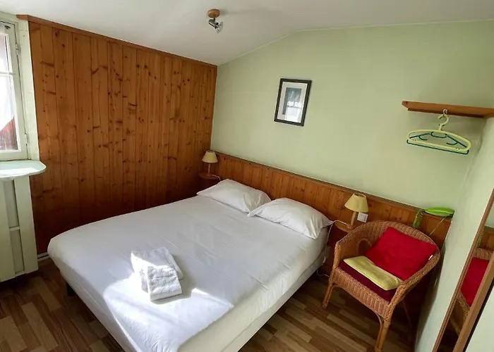 Authentic By Balladins, Le Carre D'aix