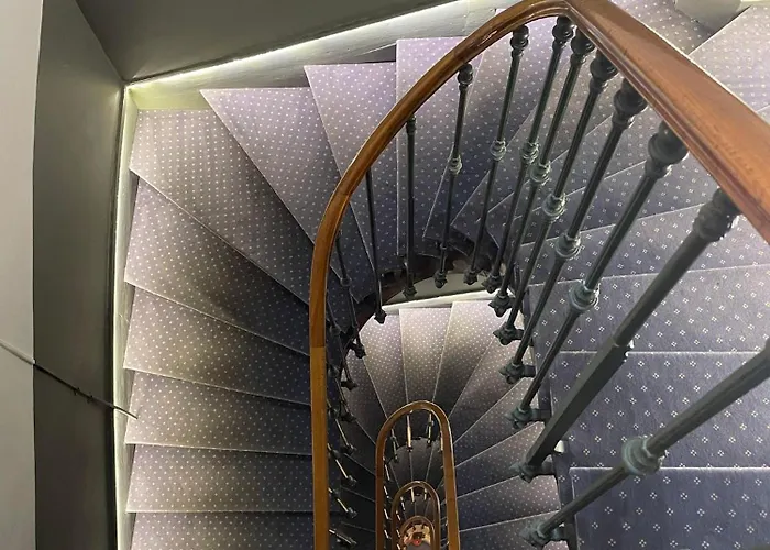 Authentic By Balladins, Le Carré D'aix Aix-les-Bains