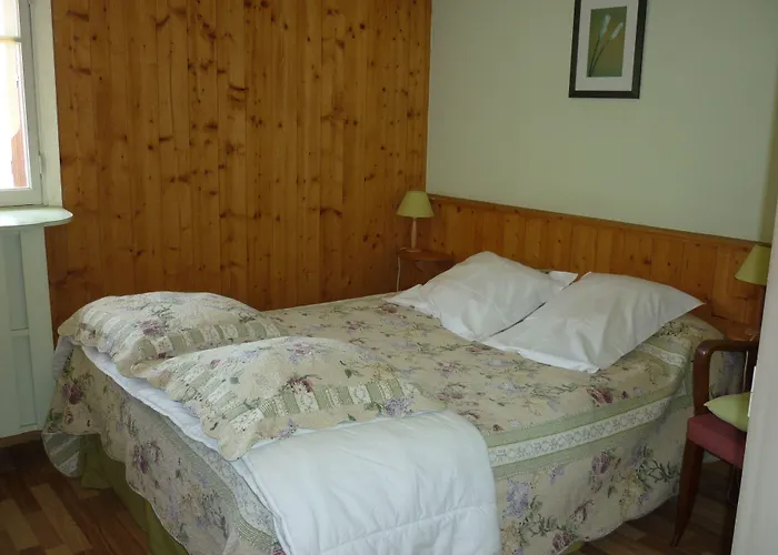 Hotel Authentic By Balladins, Le Carre D'aix