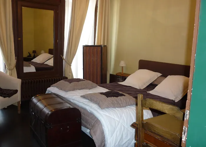 Hotel Authentic By Balladins, Le Carre D'aix 2*