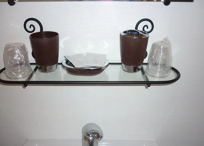 Authentic By Balladins, Le Carré D'aix 2*