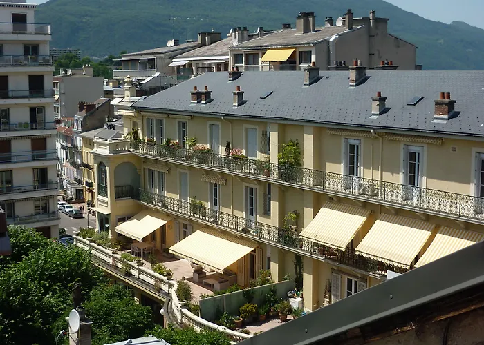 Authentic By Balladins, Le Carré D'aix Hotel Aix-les-Bains