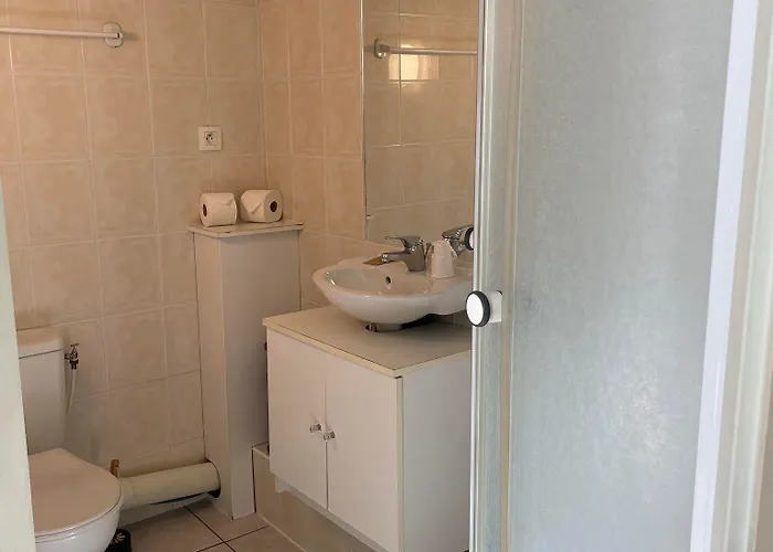 Authentic By Balladins, Le Carré D'aix Hotel 2*